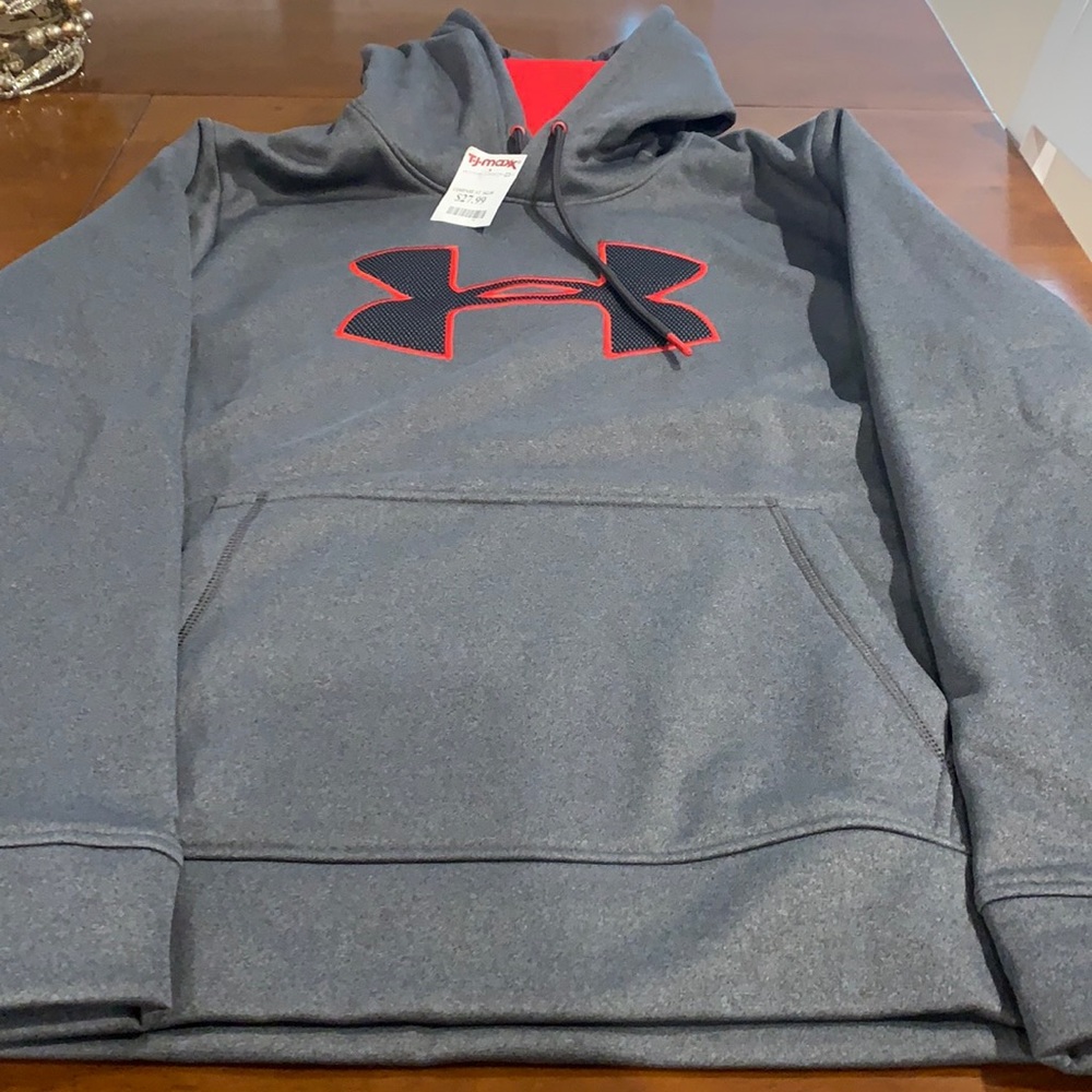 Men’s under armour hoodie